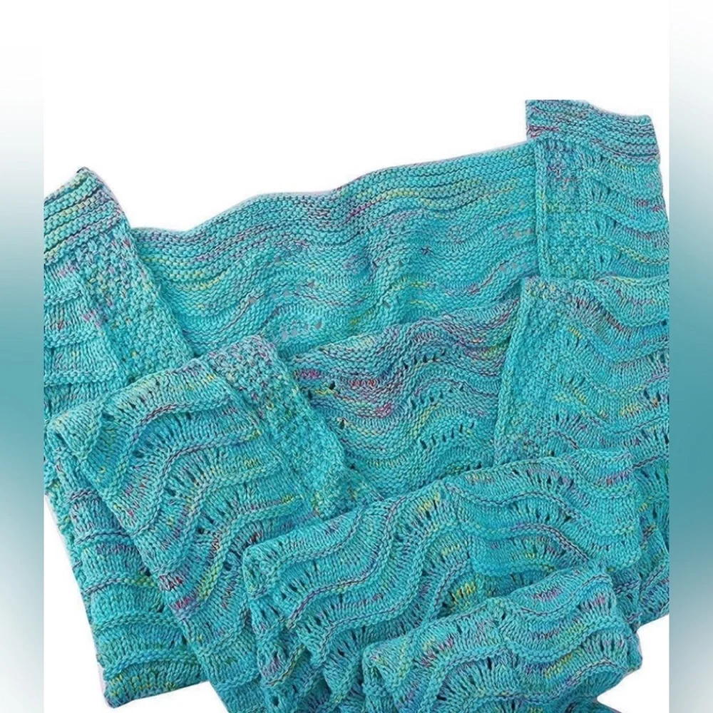 NWOT Adult Mermaid Tail Blanket Aqua Teal Knit Cozy Cocoon Throw Gift